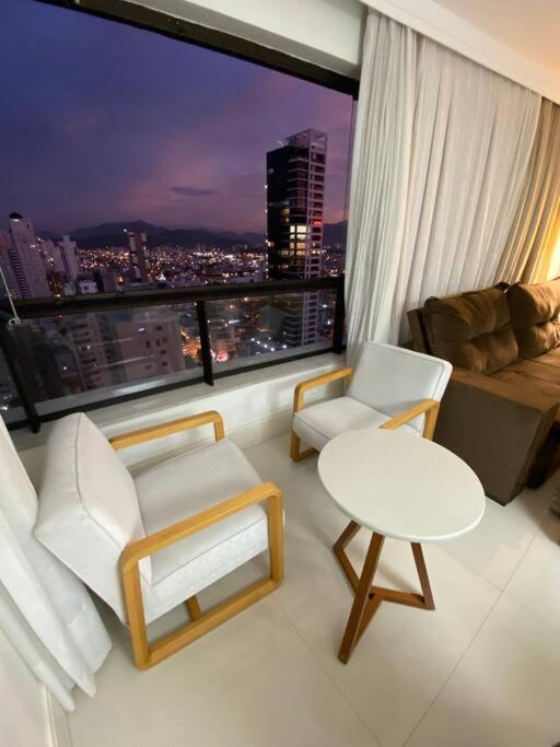 Apartamento No Centro, Com Vista Mar E Cristo Luz Balneário Camboriú Eksteriør billede