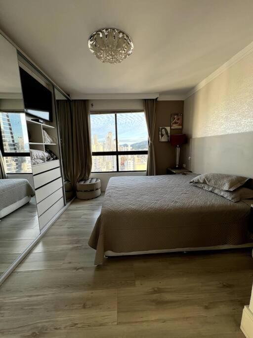 Apartamento No Centro, Com Vista Mar E Cristo Luz Balneário Camboriú Eksteriør billede
